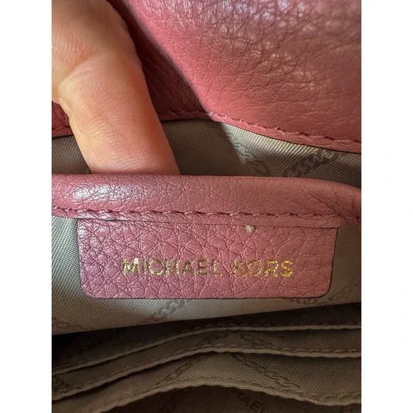 Michael Kors Women's Pebbled Leather Crossbody Bag Pink Gold Chain Strap - Picture 5 of 6